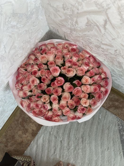 Роза шоқ гүлдері .