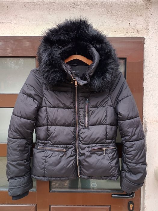 Geaca Zara scurta, groasa, măr S .