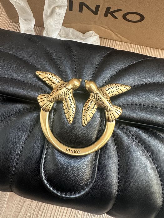 Чисто нова чанта Pinko mini Love Puff
