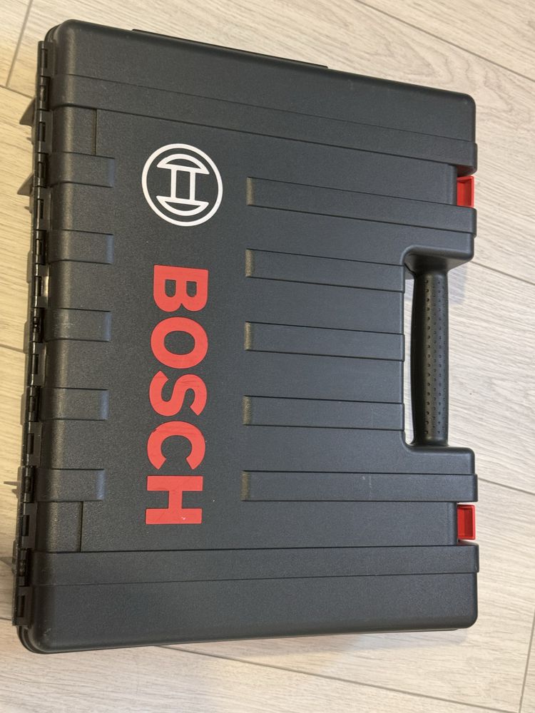 Чисто Нов Комплект Bosch