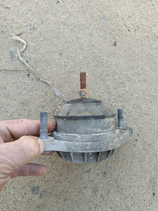 Ауди 80 Б4. запчасти на ауди Б4.