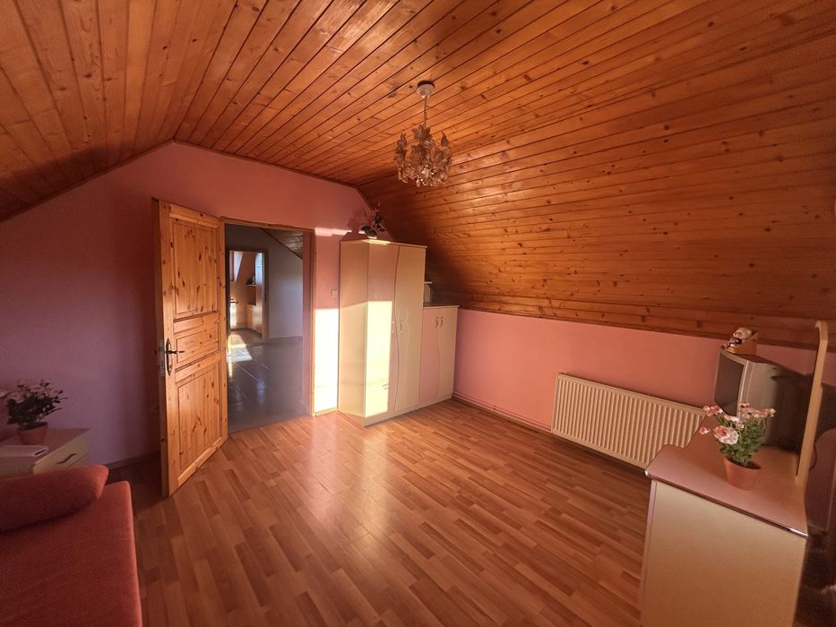 Vând casa (26 km de Oradea)