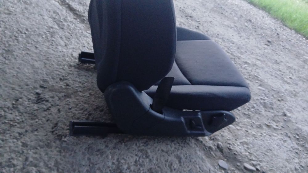 Vând scaune Mercedes C Class W203