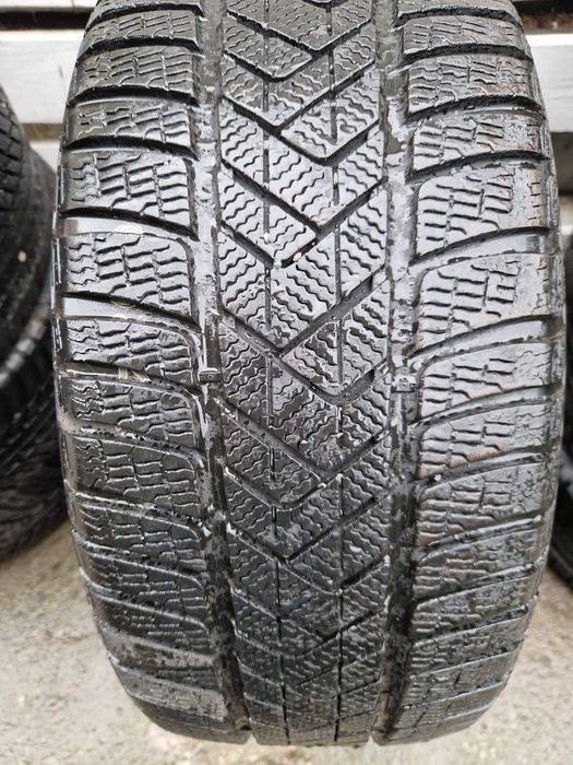 Anvelope PIRELLI 235/40/19