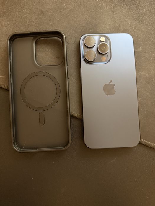 iPhone 15 Pro Max 256 GB-Impecabil la cutie + accesorii originale