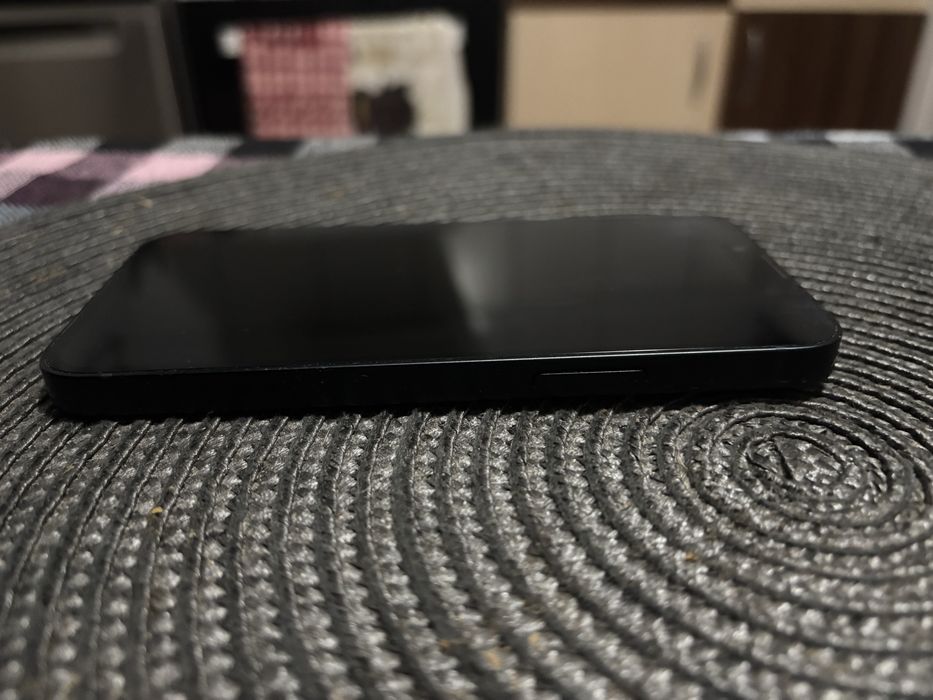 iPhone 13 mini – Midnight Blue – 128GB – Stare foarte bună