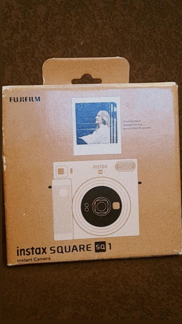Фотоаппарат instax square Sq 1
