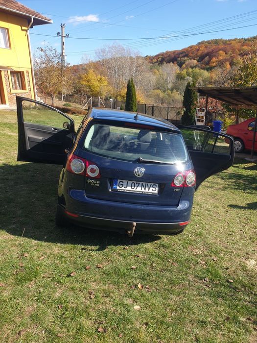 Volkswagen golf 5 plus
