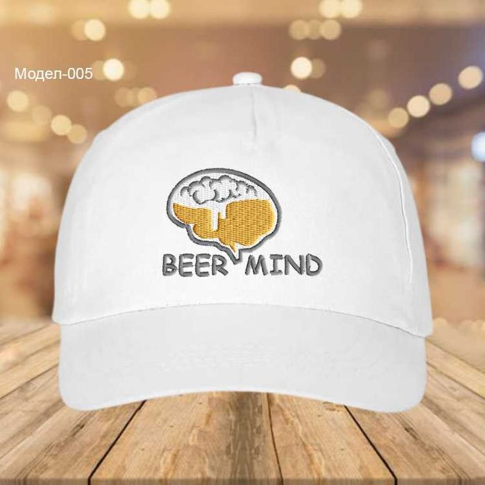Бейзболна шапка с бродерия