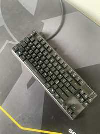 vand apex pro tkl in stare buna