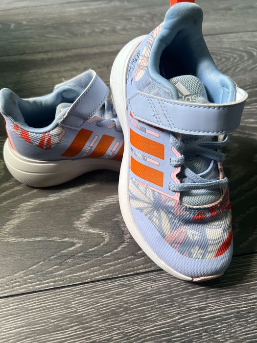 Детски маратонки в отлично състояние