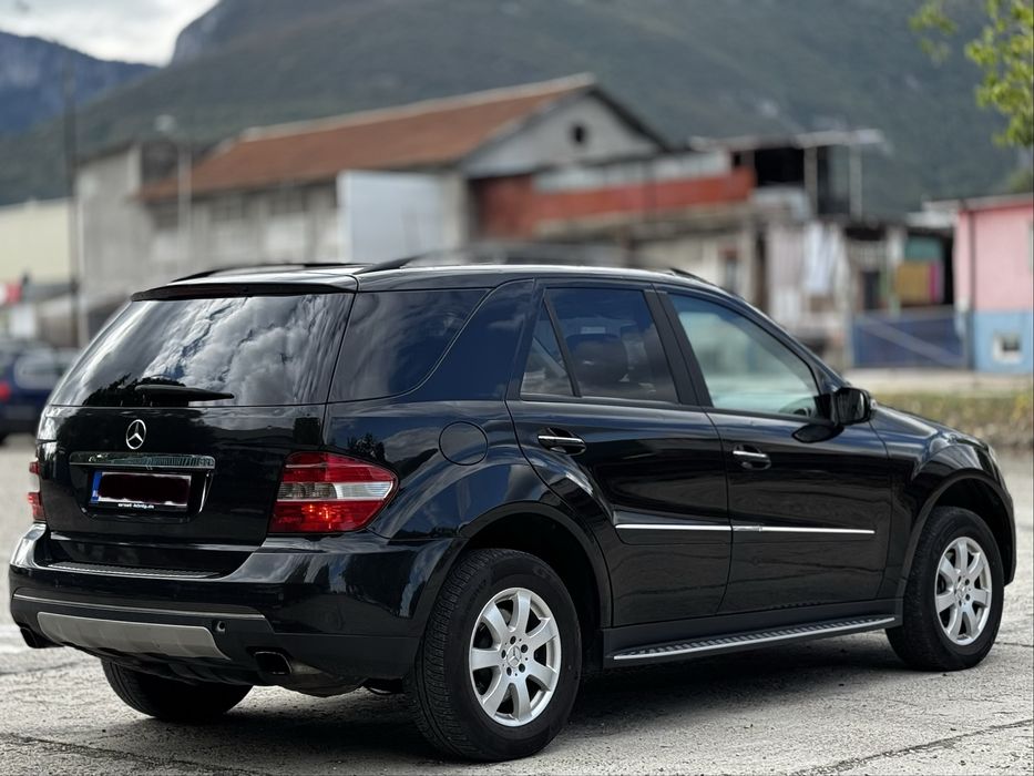 Мерцедес W164 МЛ 350бензин на ЧАСТИ