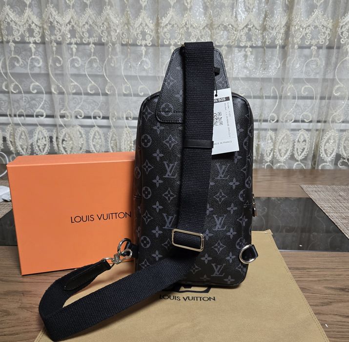 Мъжка чанта louis vuitton