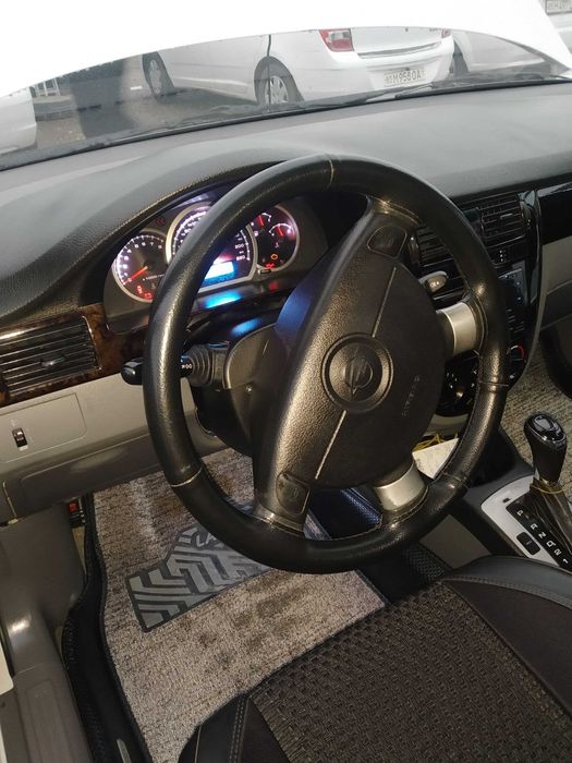 Ласетти 1.6 каробка автомат сотилади