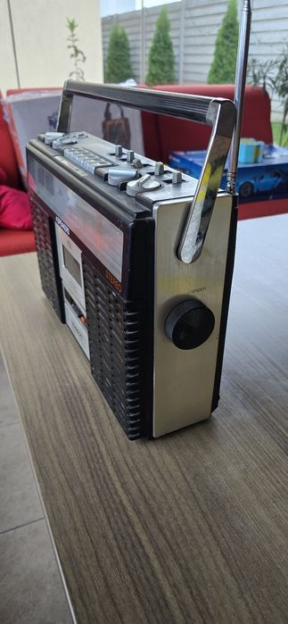 Radio casetofon Lehnert SCR-3030 pentru restaurare