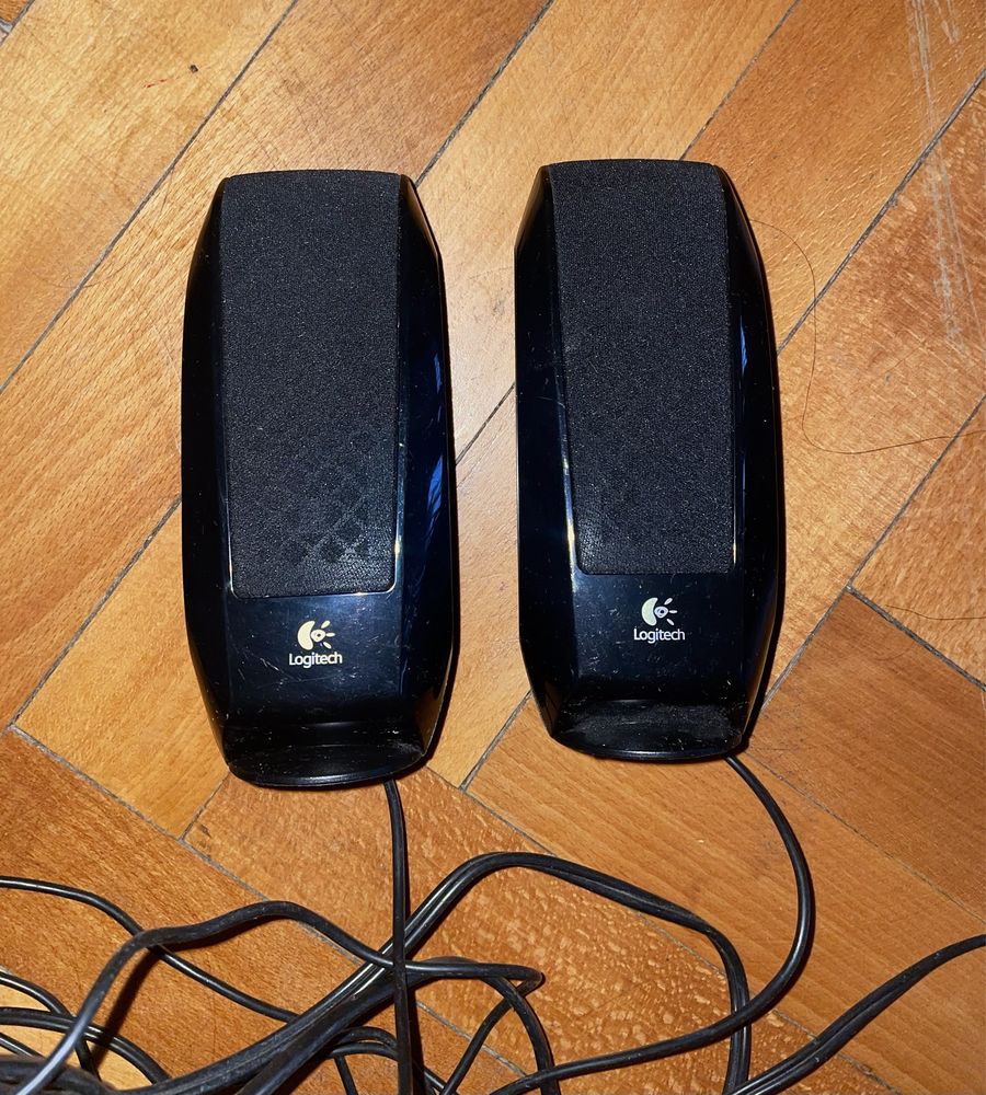 Аудио система / Тонколони Logitech S220 2.1
