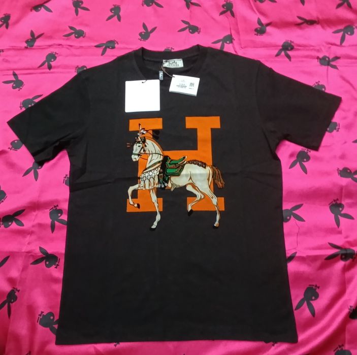 Vând tricouri noi cu eticheta de branduri renumite