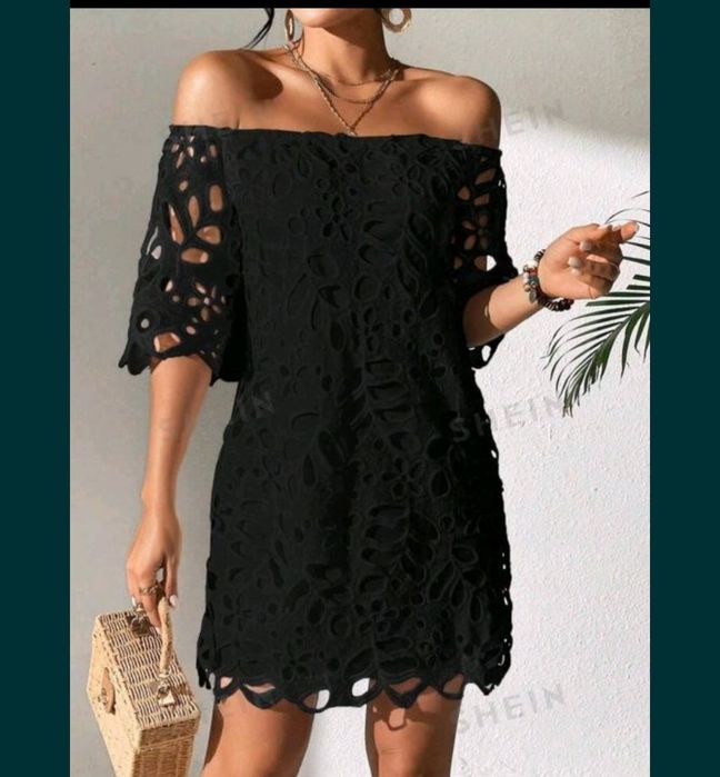 Официална .рокля с дантела