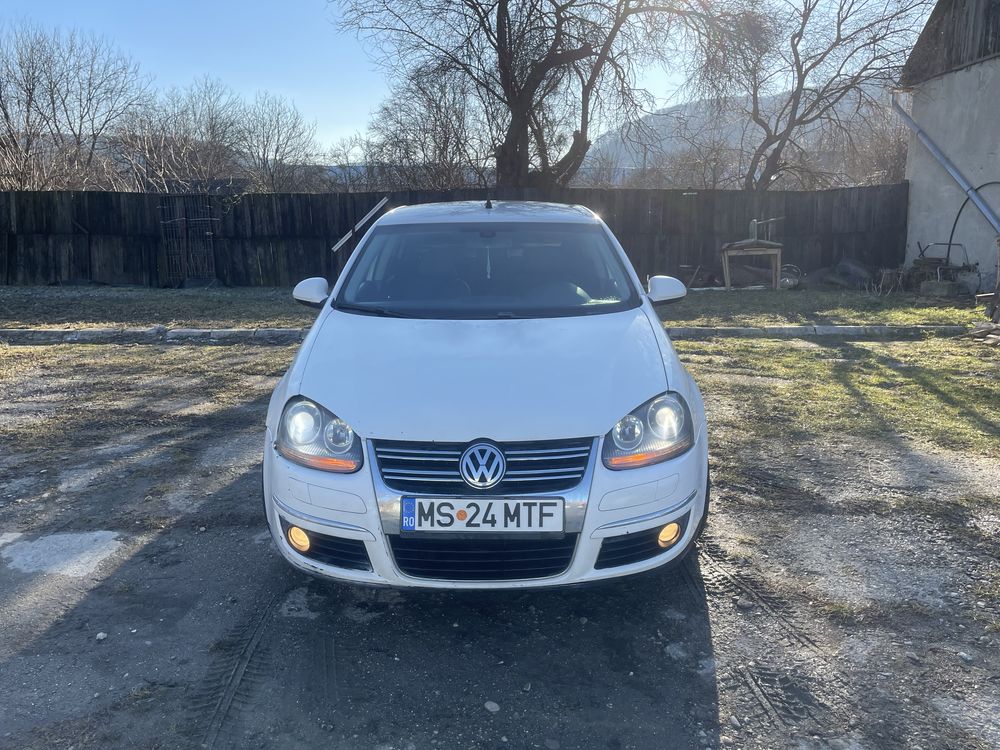 Vand sau schimb VW Jetta