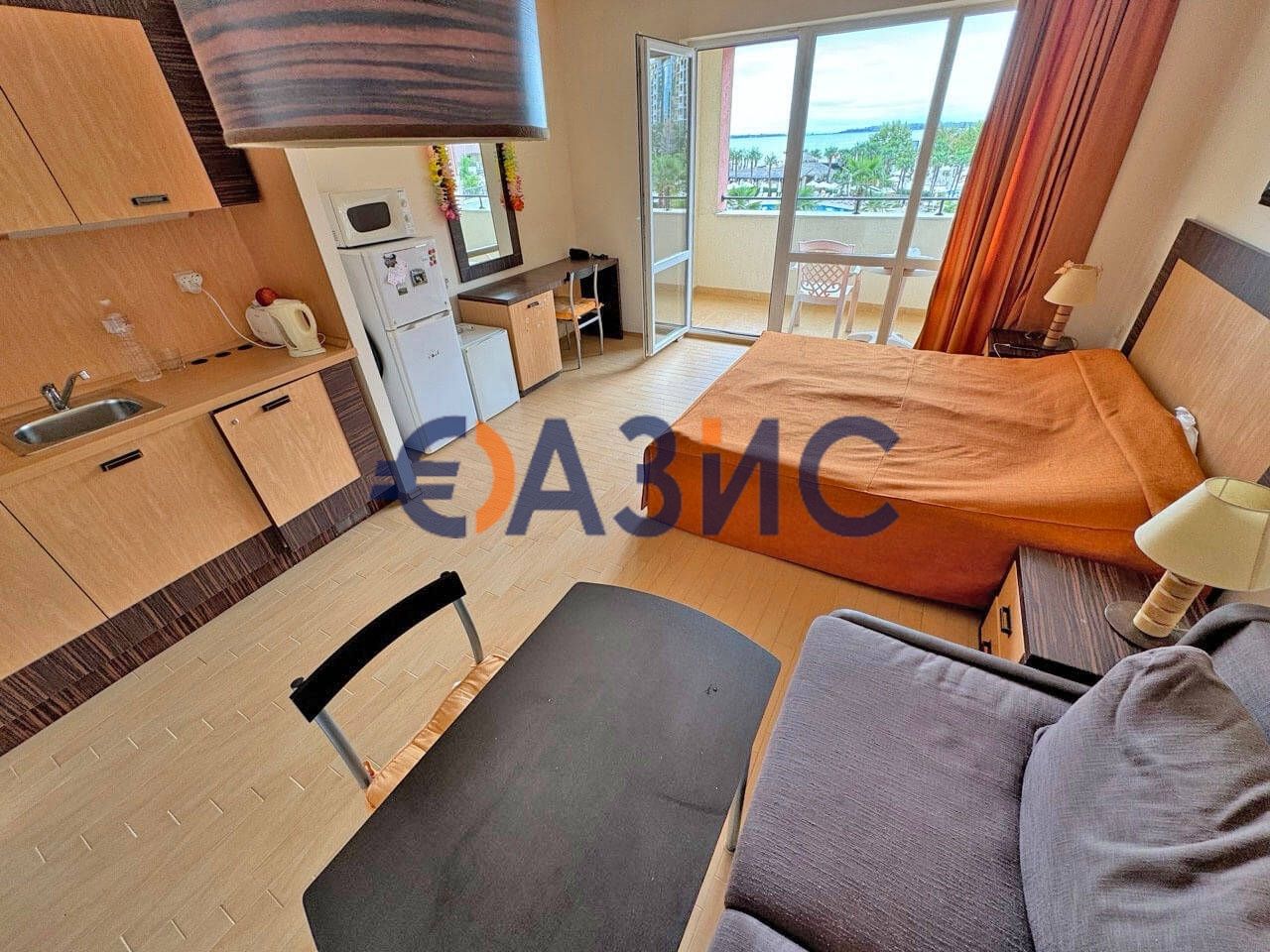 Продава се Едностаен апартамент в к.к. Слънчев бряг - 50 кв.м за 1510 €/кв.м - Снимка #2