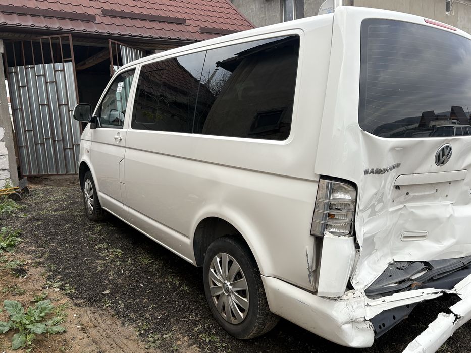 Vw t5 facelift 2.0 tdi 9 locuri