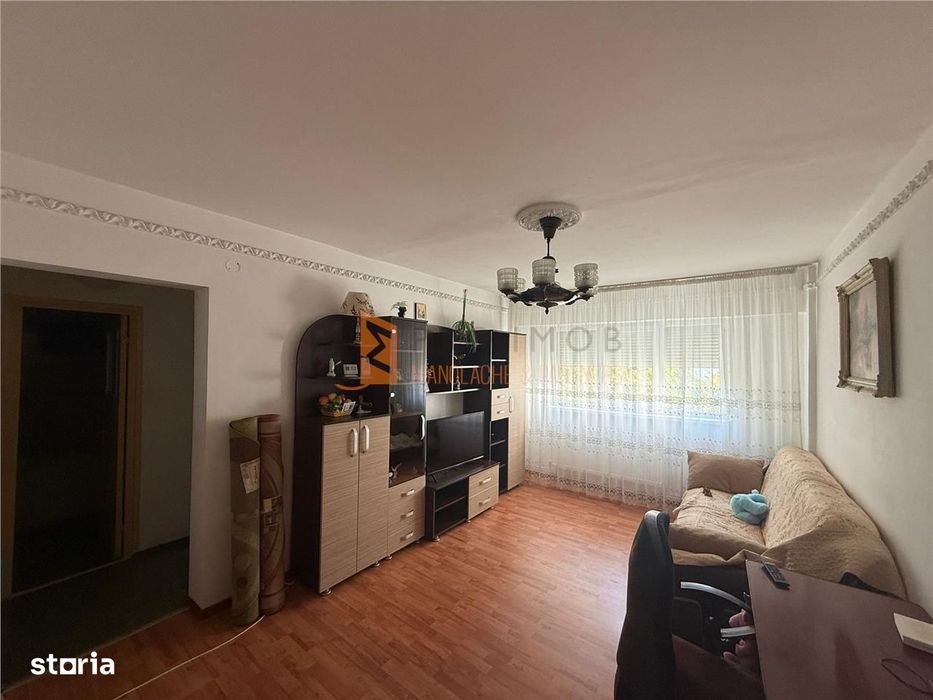 Apartament 3 camere cf 1  semidecomandat zona Micro 3