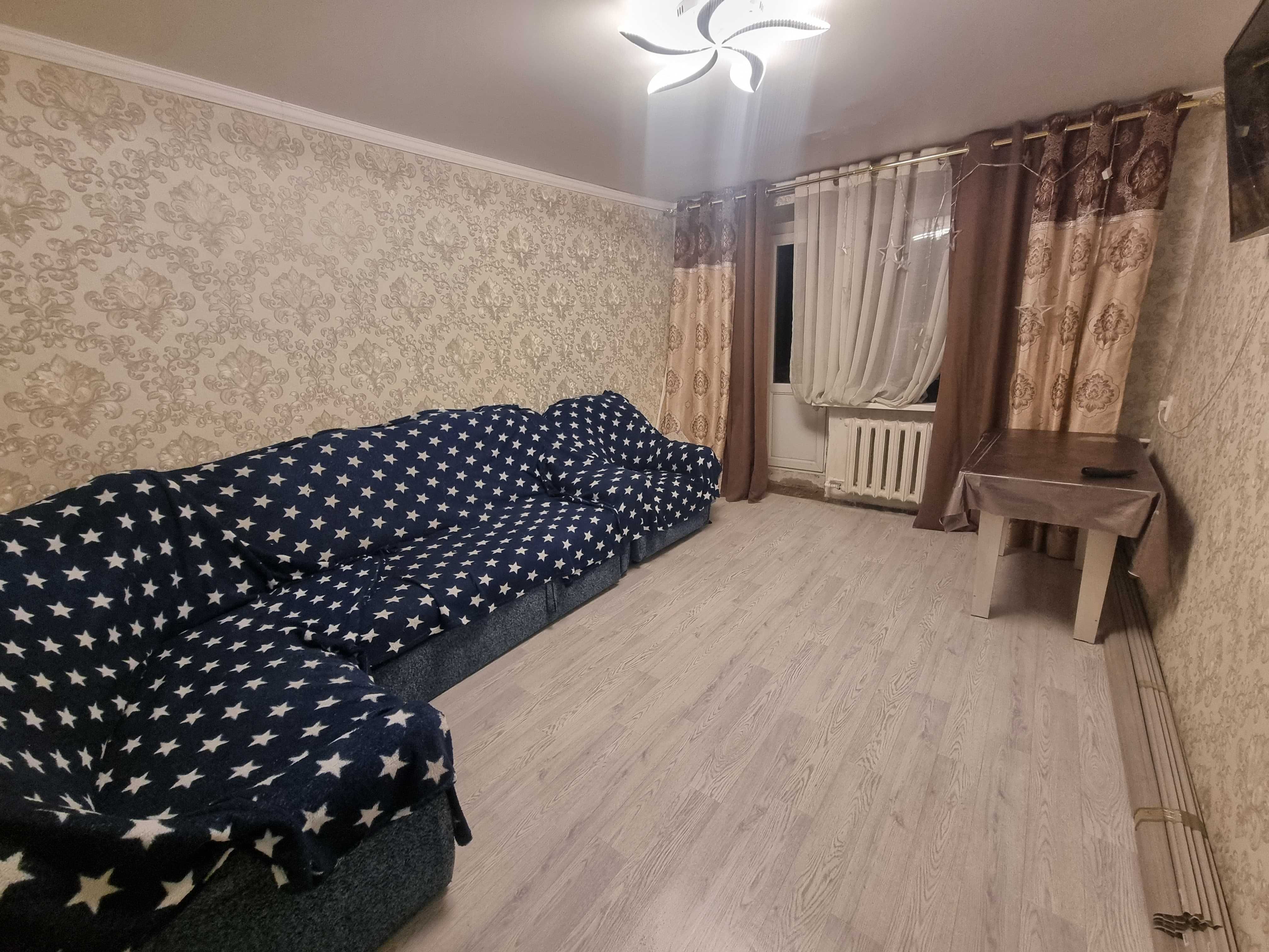 3 комн кв улучшенную рядом с ТЦ ПАССАЖ. После ремонта с мебелью.