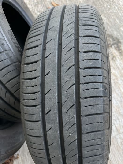 Летни гуми 195/60R15 88H-KU61 KUMHO ECOWING ES31 DOT4523 купени 2024 г