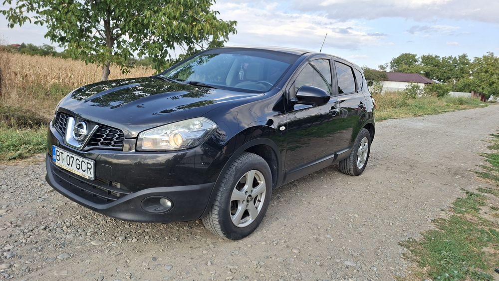 Nissan Qashqai J10
