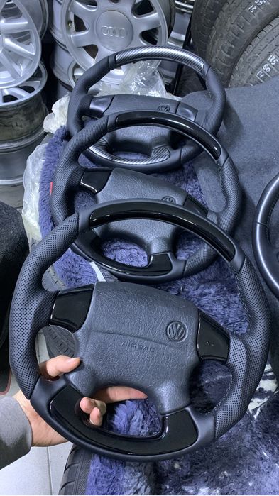Рули с анатомией на Volkswagen