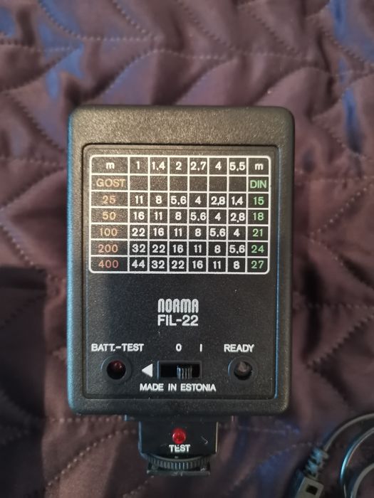 Aparat de fotografiat Zenit 122, blitz Norma Fil-22, obiectiv Jupiter