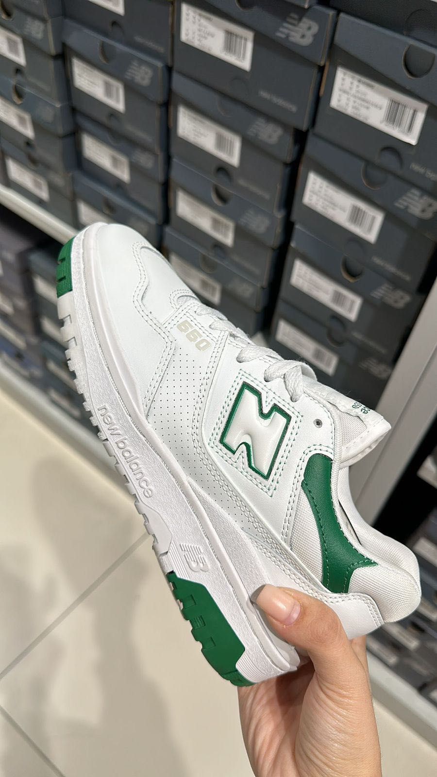 Кроссовки new balance 550