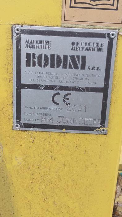 Vând masă siloz porumb si masă siloz fân John Deere