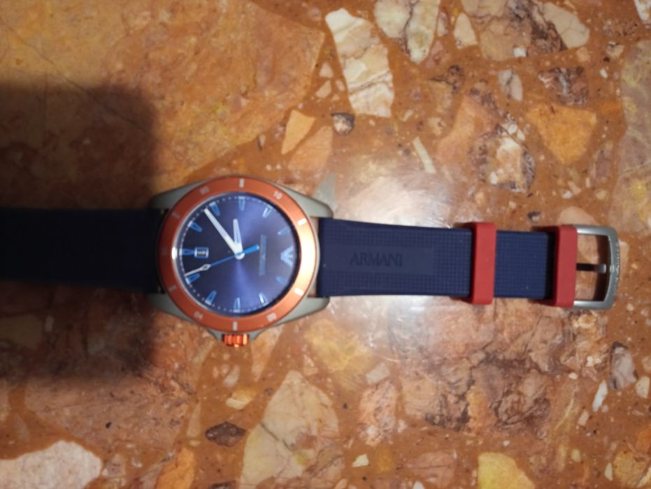 Vând ceas emporio armani