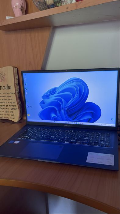 Asus Vivobook 17.3