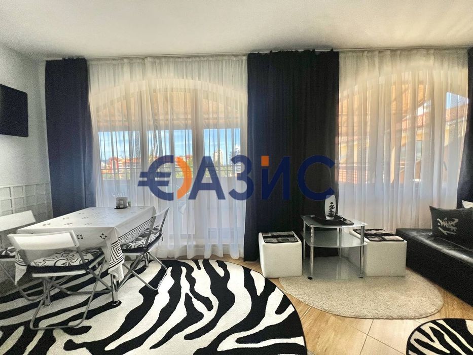 Продава се Двустаен апартамент в к.к. Слънчев бряг - 102 кв.м за 736 €/кв.м - Снимка #1