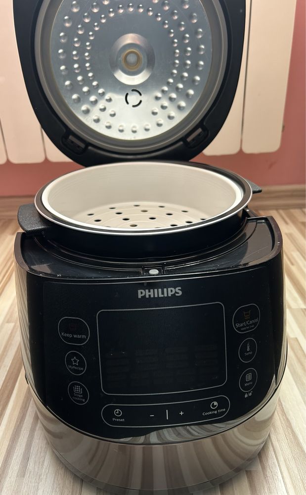 Мултикукър Phillips JD4749/70