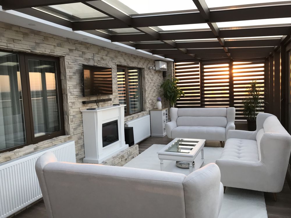 Apartament-PENTHOUSE - 3 camere de inchiriat