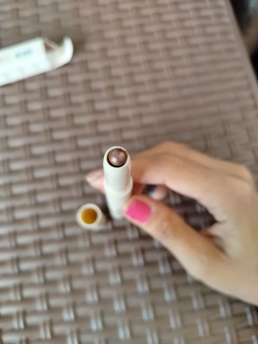 NL BEAUTY Masterpiece Flow Creamy & Highly Pigmented Eheshadow Stick