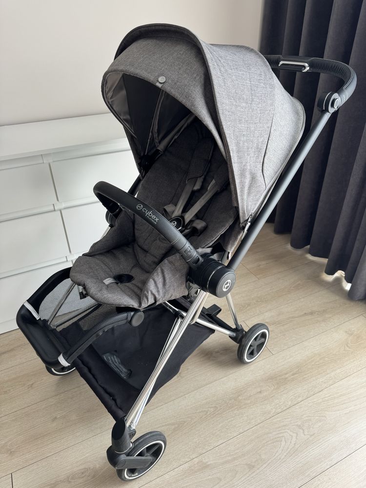 Количка Cybex Mios 3