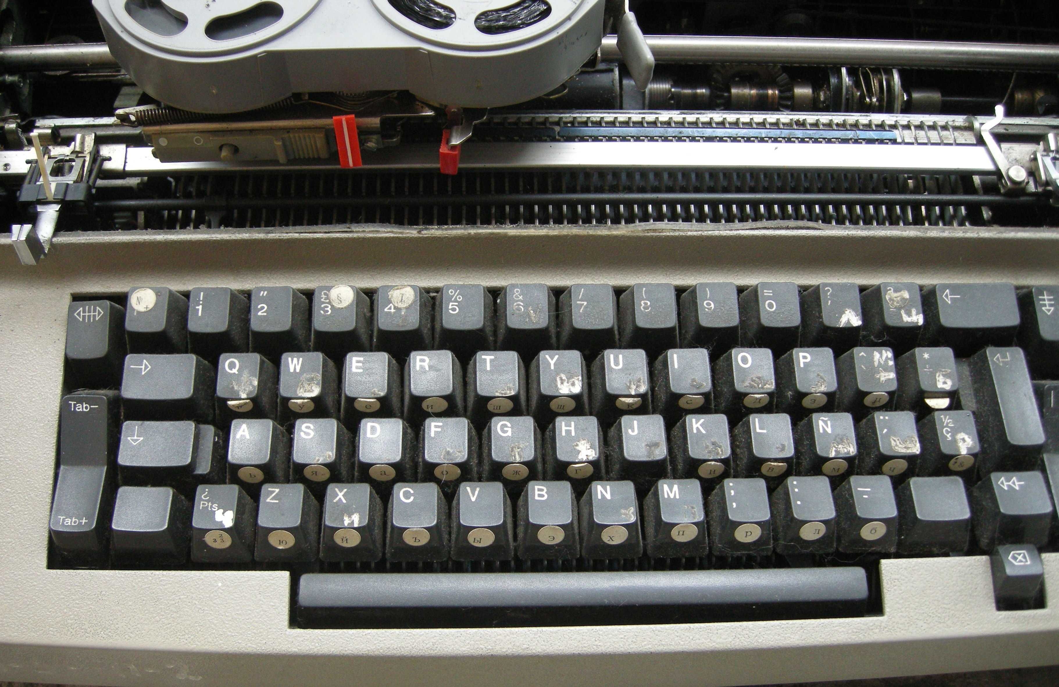 Пишеща машина IBM 196 C / 6705