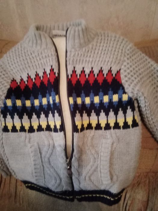 Теплая на меху . Детская кофта.