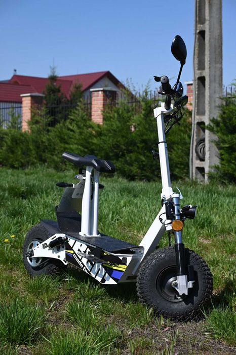 Scuter electric Hecht Terris White, 3000W limitat 45km/h