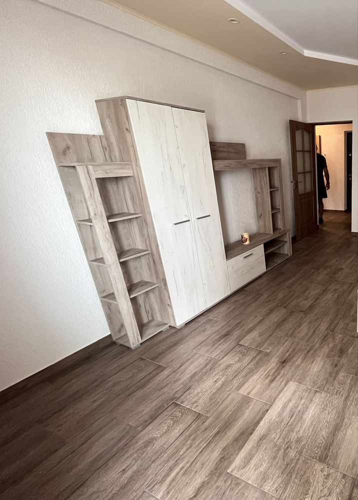Apartament cu o cameră, decomandat – Calea Șurii Mici