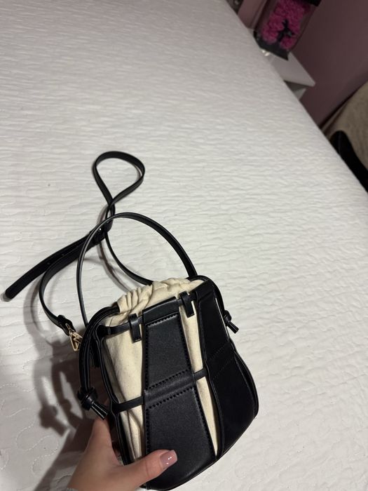 Дамска чанта Zara