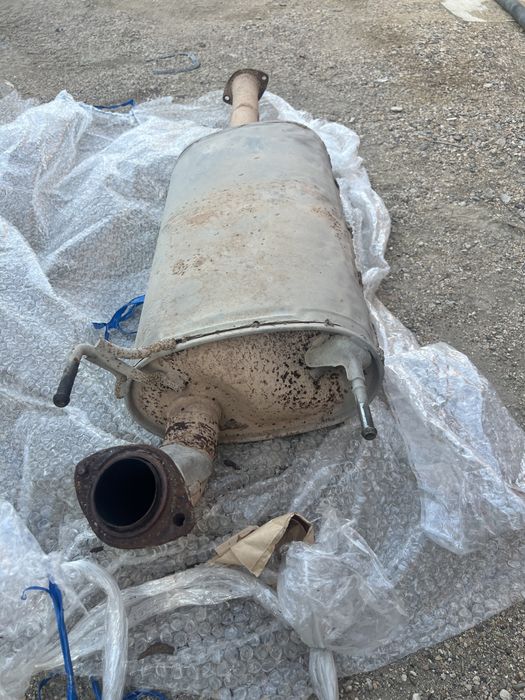 Глушитель резонатор