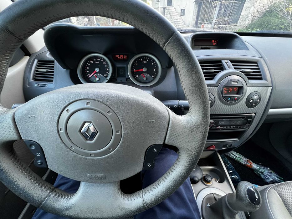 Renault Megane 1.6 16V LUXE, Keyless, Xenon, Подгрев