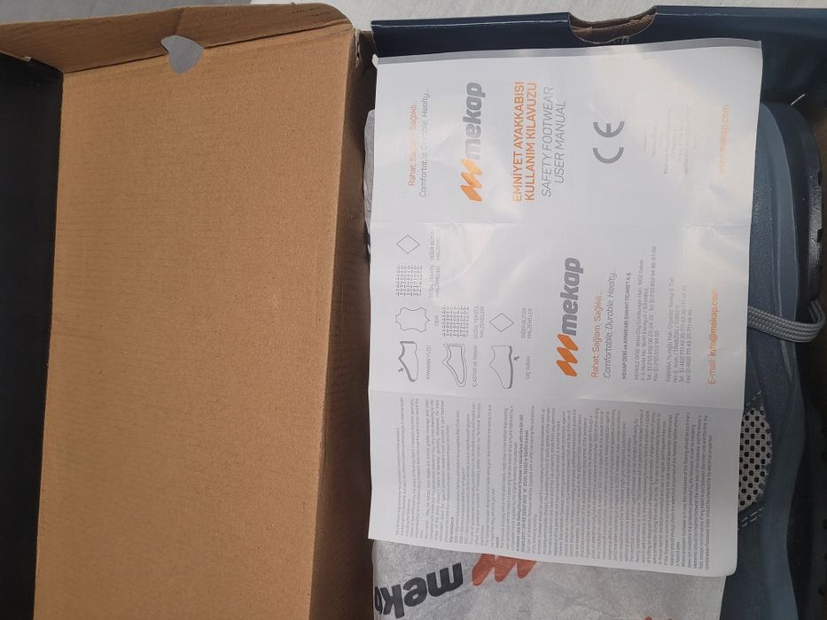 Работни обувки сиви пластмасово бомбе