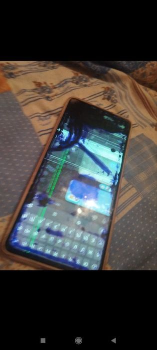 Продам на запчасти редми нот 10 пишите звоните