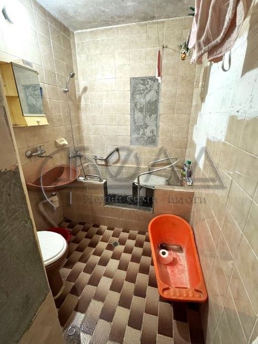 Продава се Едностаен апартамент в София, Овча купел 1 - 45 кв.м за 1976 €/кв.м - Снимка #3